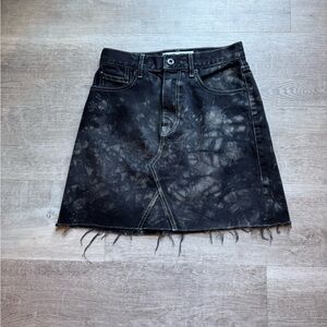 Proenza Schouler Tie Dye Black Denim 100% Cotton Mini Skirt Size 2 Frayed Hem